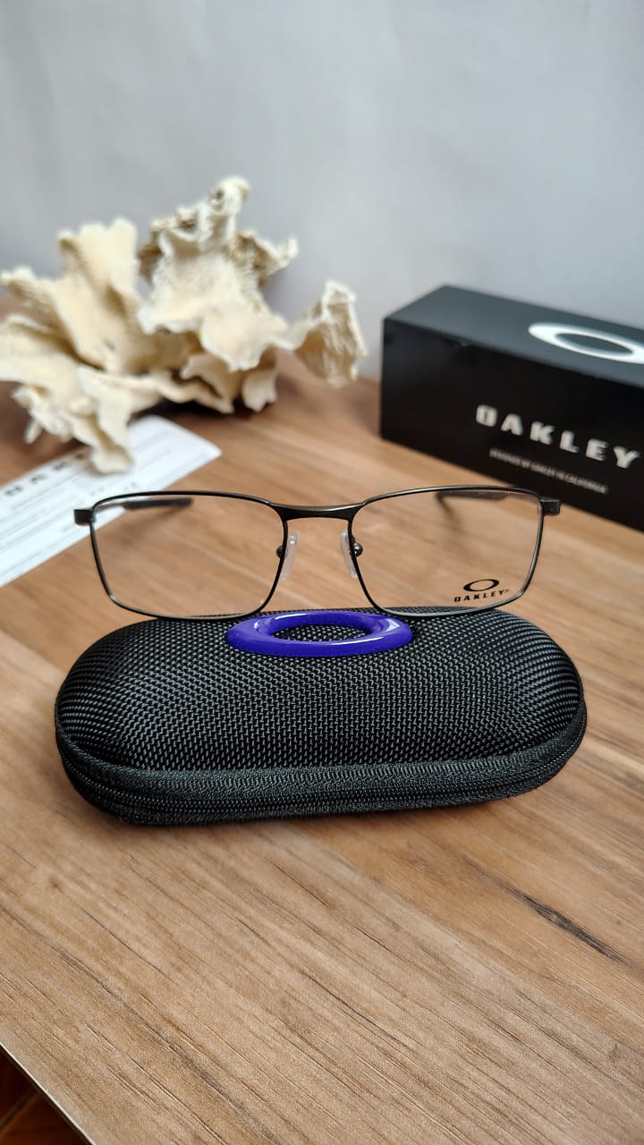 Montura Oakley