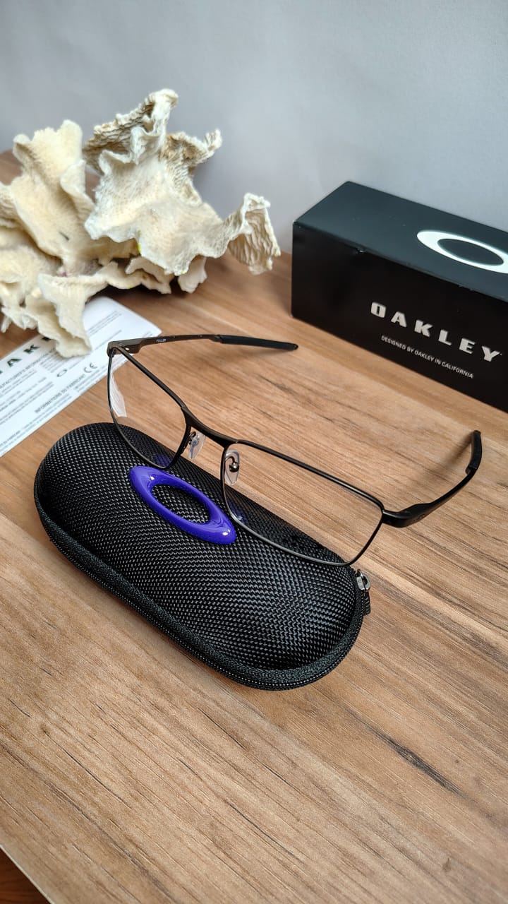 Montura Oakley