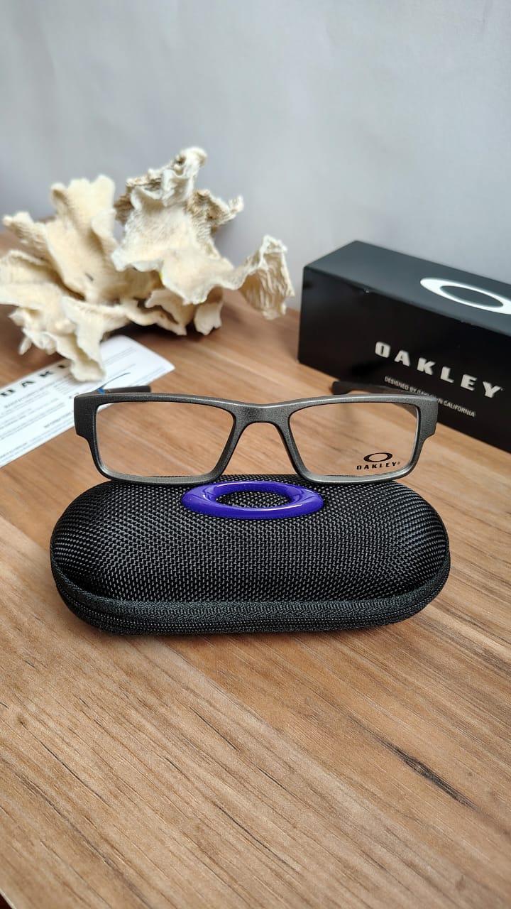 Montura Oakley