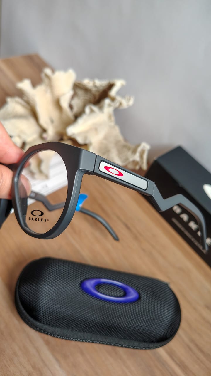 Montura Oakley