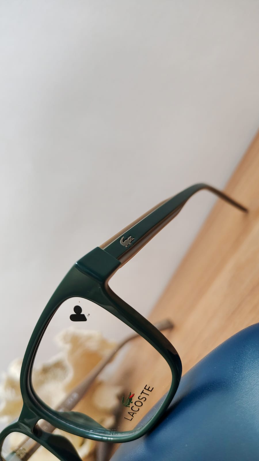 Montura Lacoste