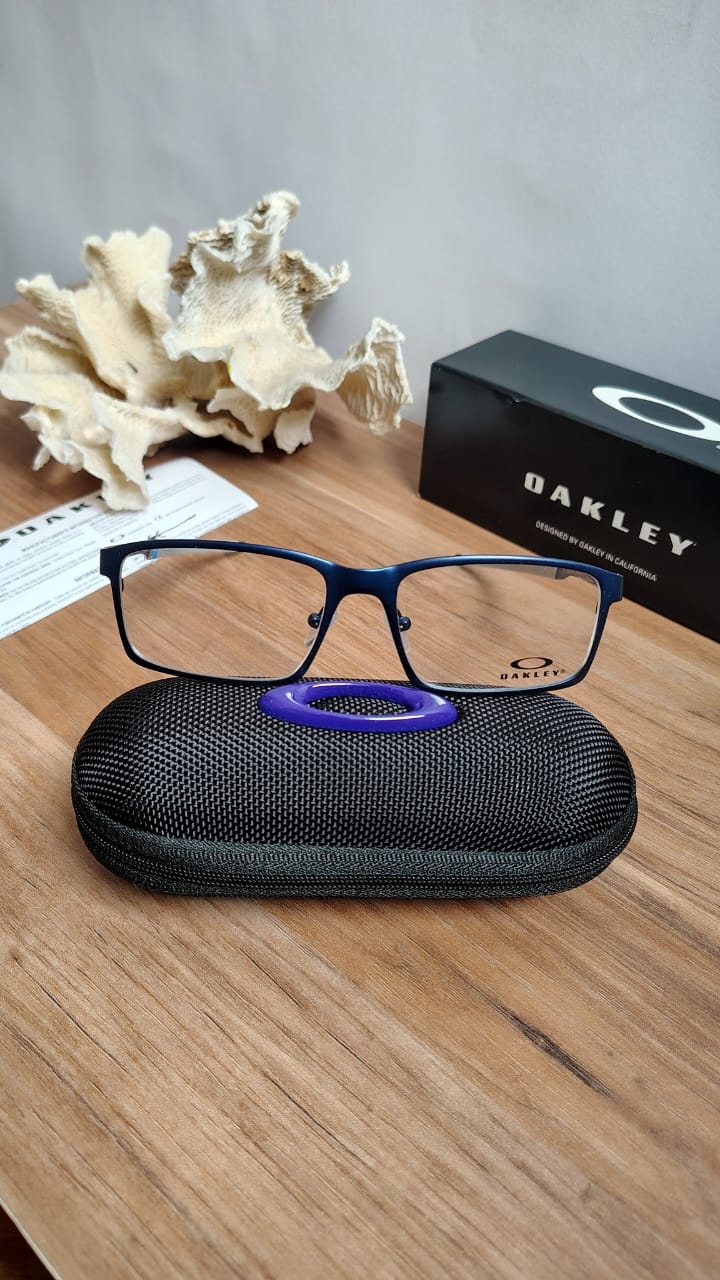 Montura Oakley