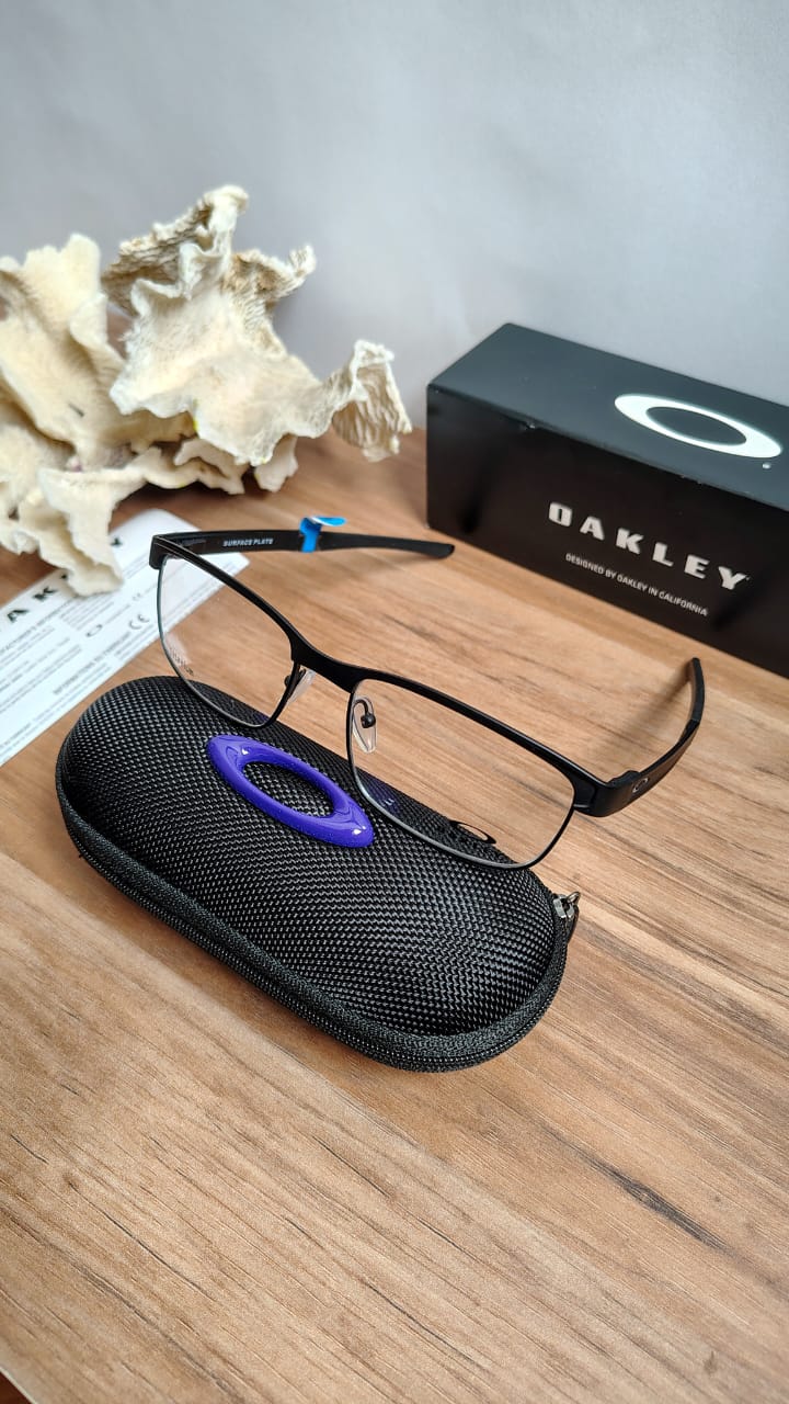 Montura Oakley