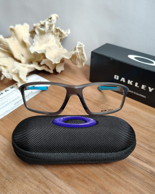 Montura Oakley