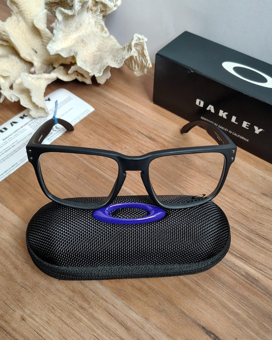 Montura Oakley