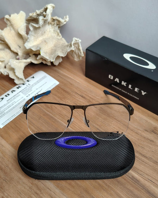 Montura Oakley