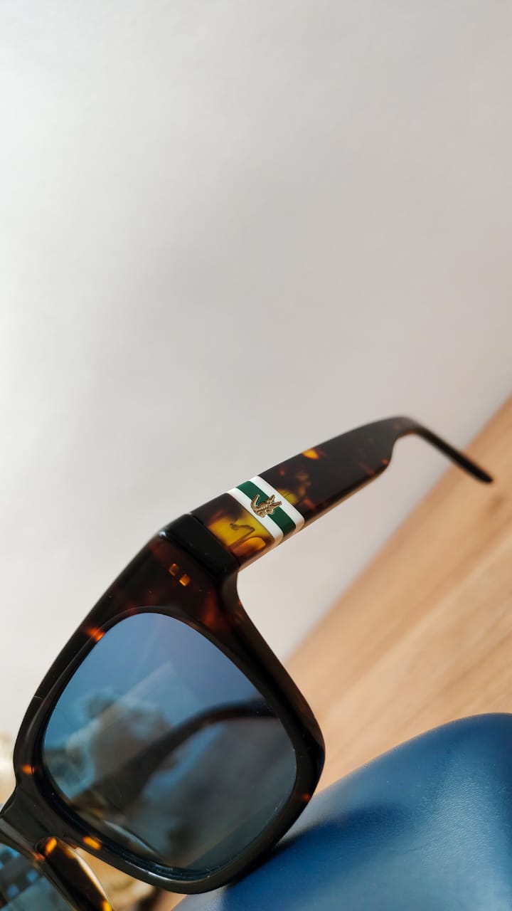 Gafas de sol Lacoste